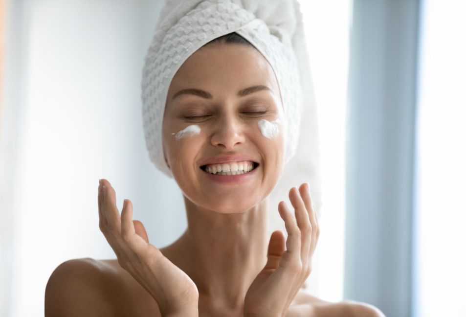 Quiet Confidence: How Consistent Skincare Rewires Self-Perception